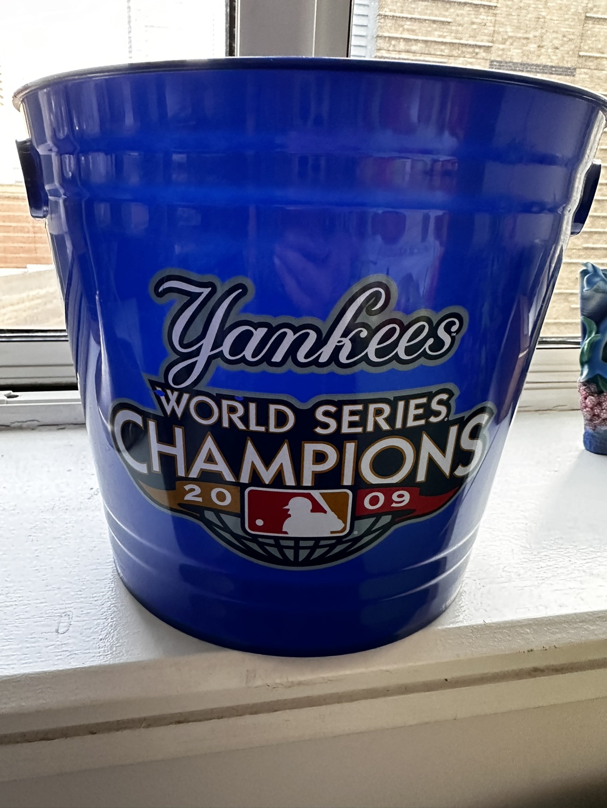 New York Yankees 2009 World Series Champions Bucket