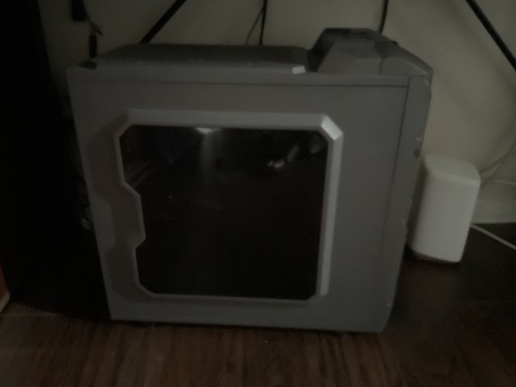 Gaming PC Ryzen 5600, RX6600 8GB, 16GB RAM  w/ 1440p 144hz monit - photo 2