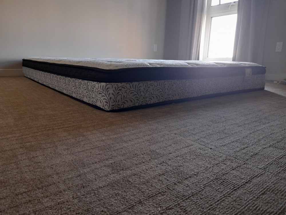 Queen Mattress - photo 5
