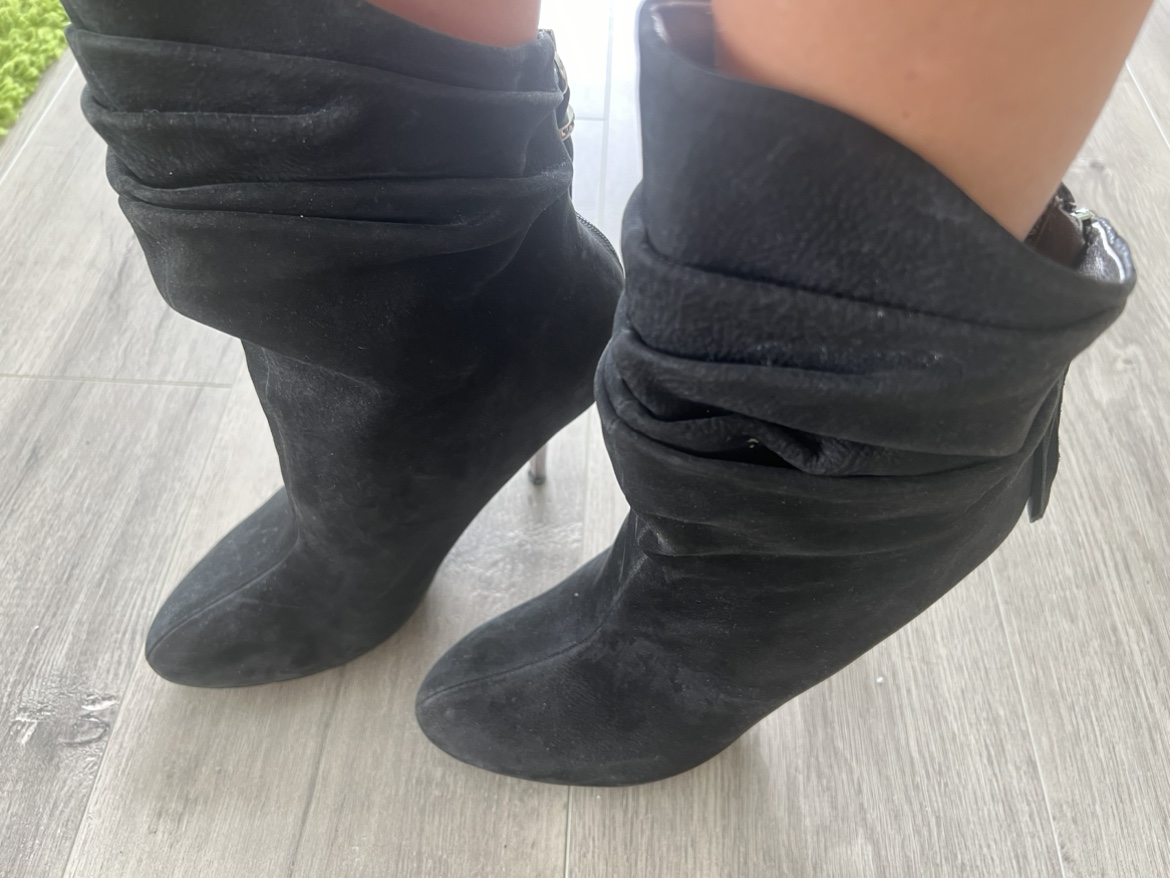Marciano Black Suede Booties with Tassels Size 9 /40 - photo 2