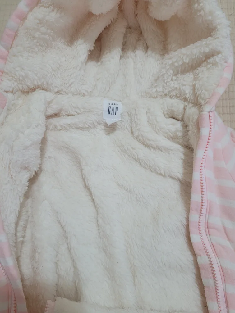 Baby Gap fleece suit image indicator(2)