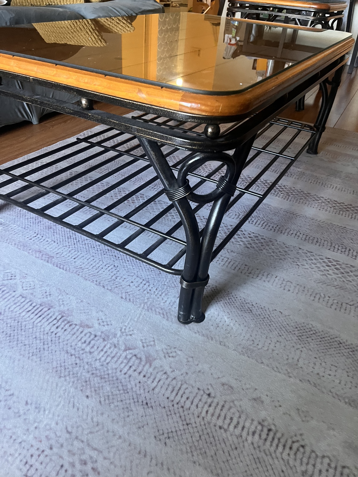 Coffee Table & 1 End Table - photo 3