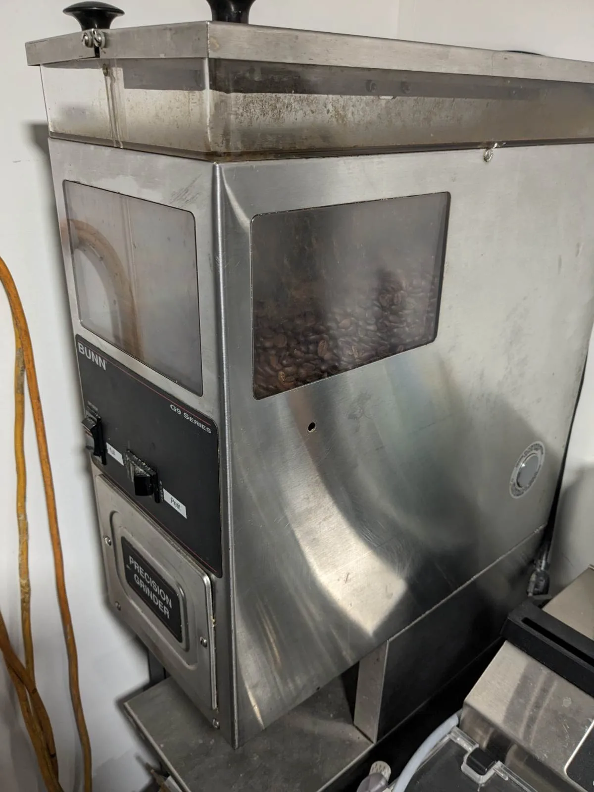 Commercial Coffee Grinder and Commercial Coffee Machine/Brewer image indicator(5)