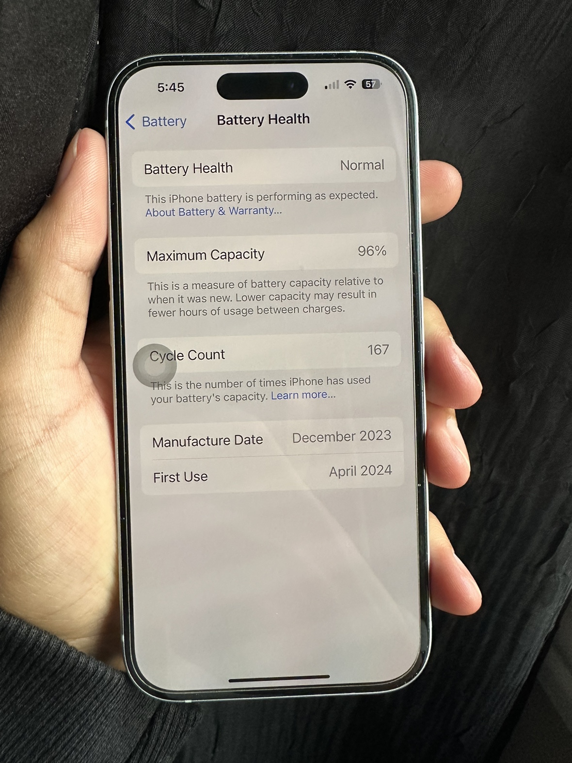 iPhone 15 UNLOCKED in Good Condition (128gb) - photo 5