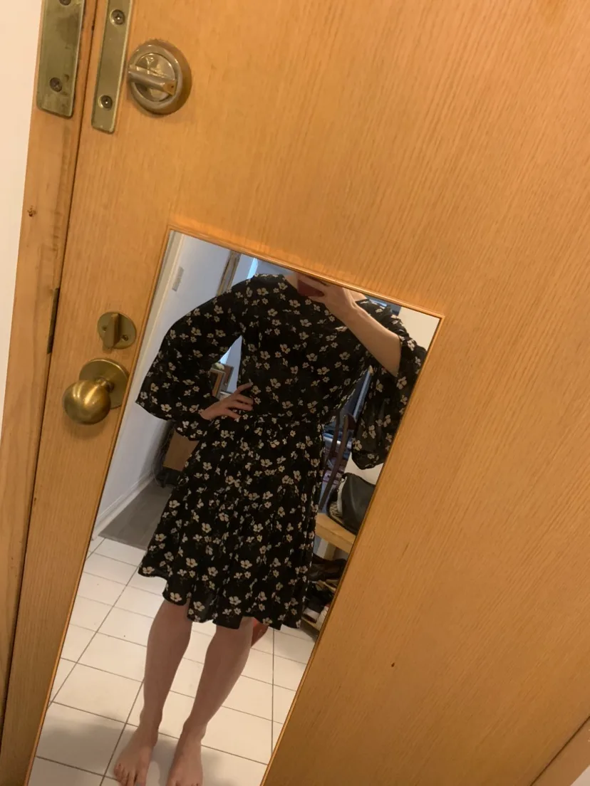 Gap Black Floral Dress XS/S image indicator(2)