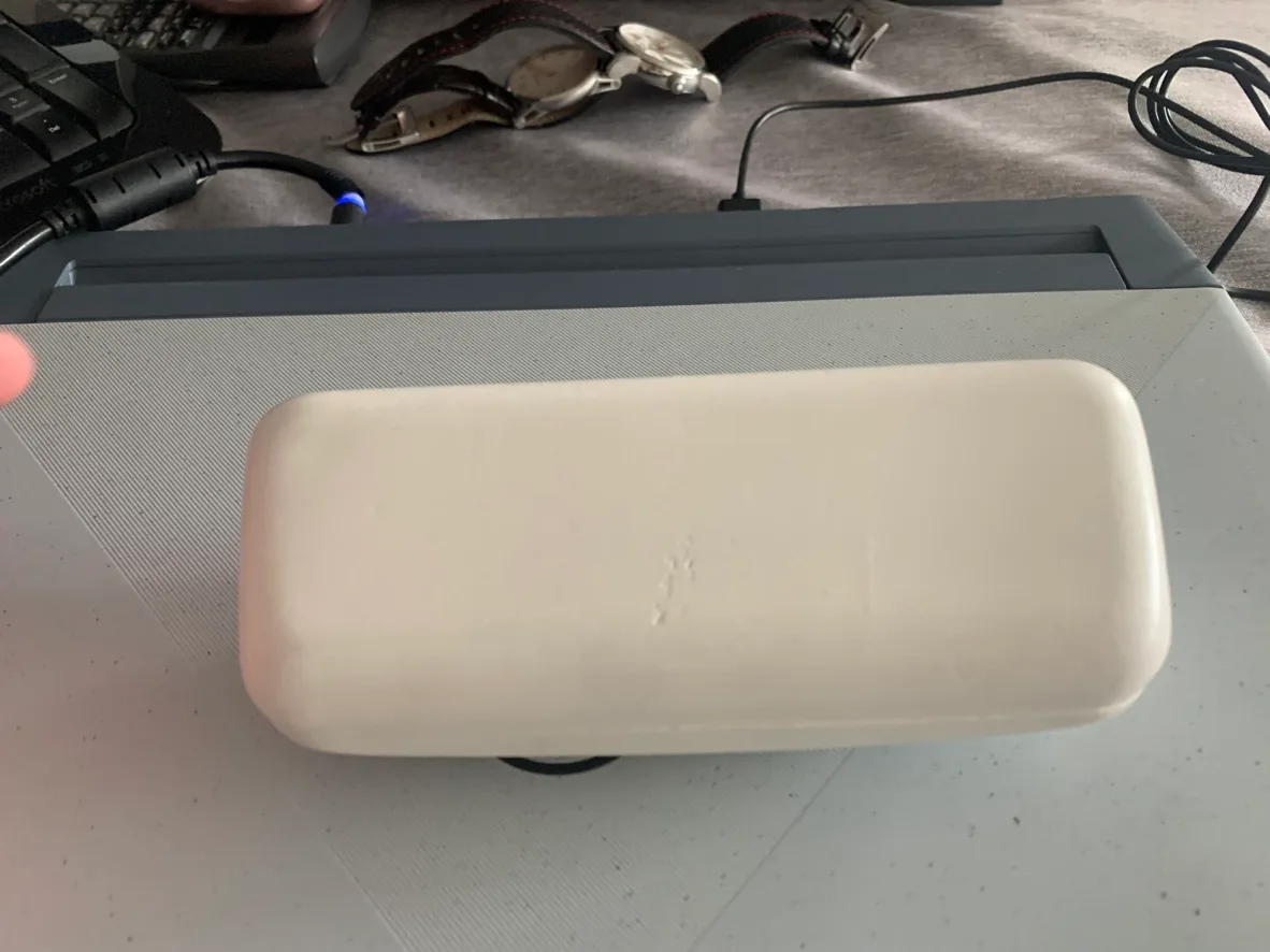 Chloé Sunglasses Case image indicator(3)