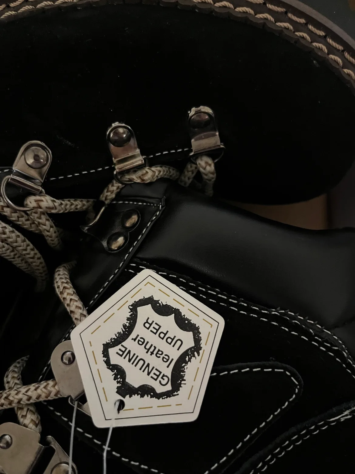 *New* Men’s Size 9 Black Leather Upper Hiking or Work Boots image indicator(8)