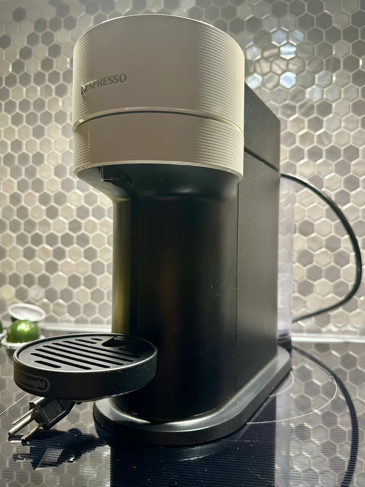 Nespresso by De'Longhi Essenza Mini Coffee Machine thumbnail