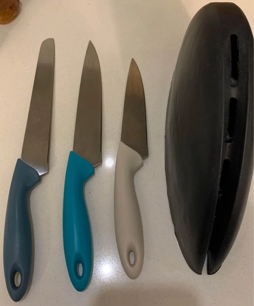 Set of 3 Kitchen Knives 🥕 thumbnail