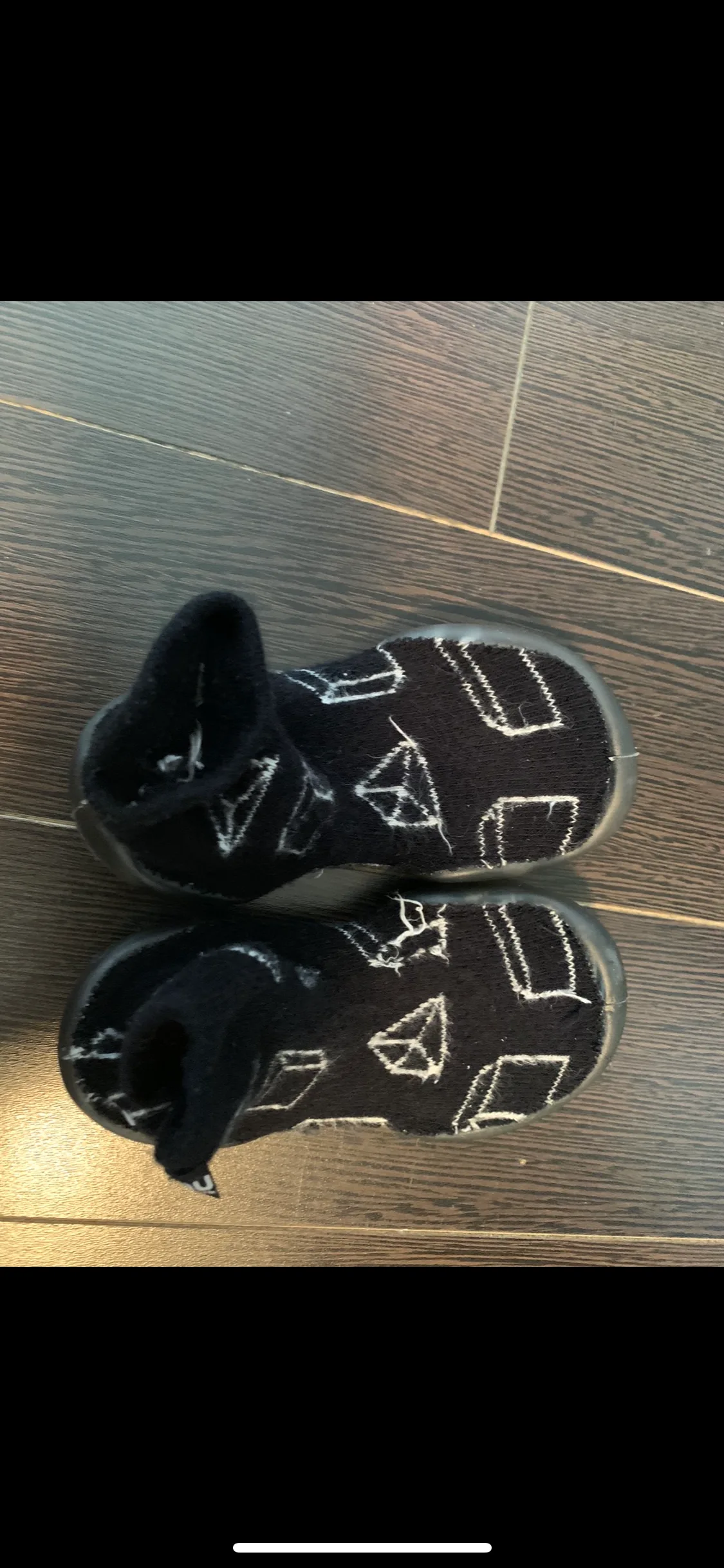 Collegien + NUNU Baby Booties image indicator(6)