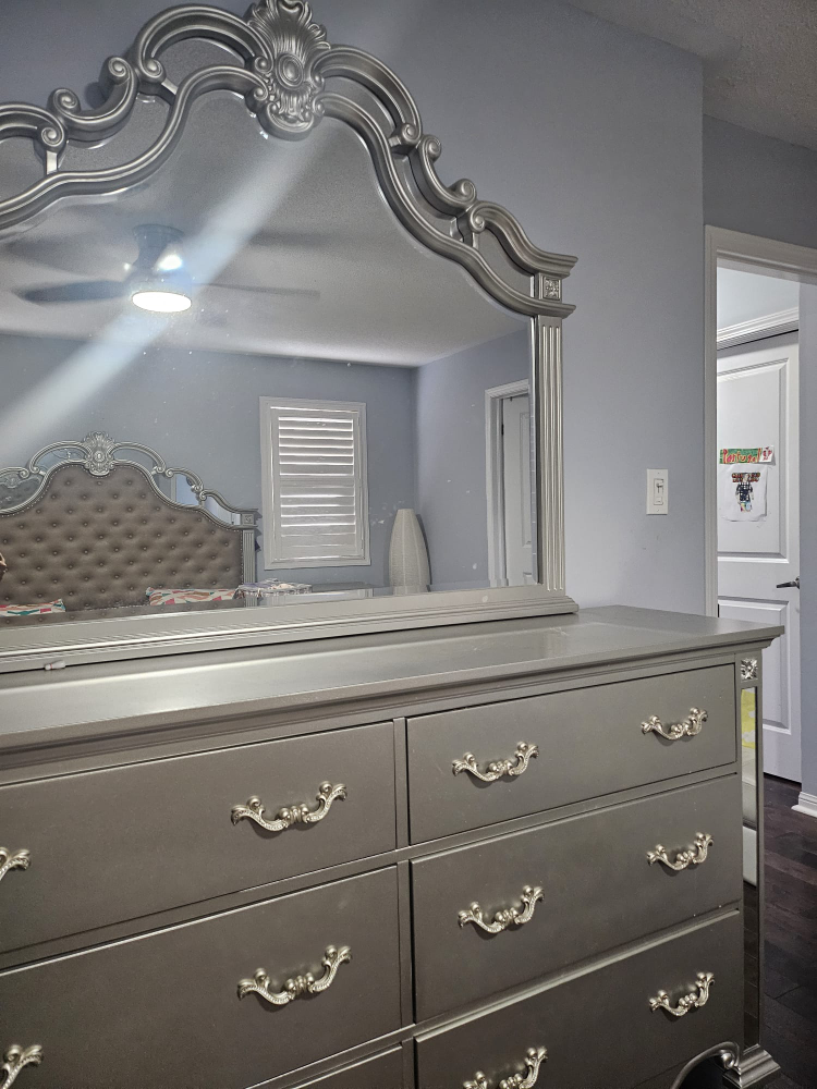 King Size Upholstered Bed Frame with Mirror Headboard - photo 4