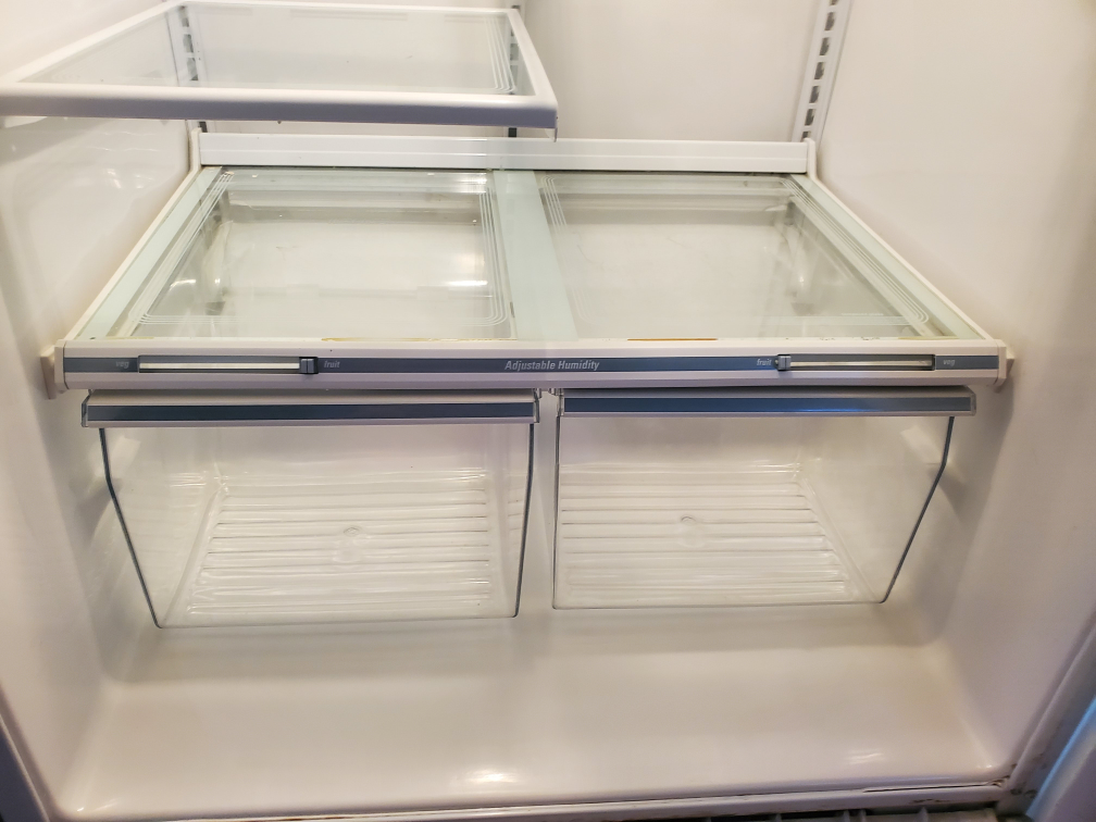 White Fridge - photo 4