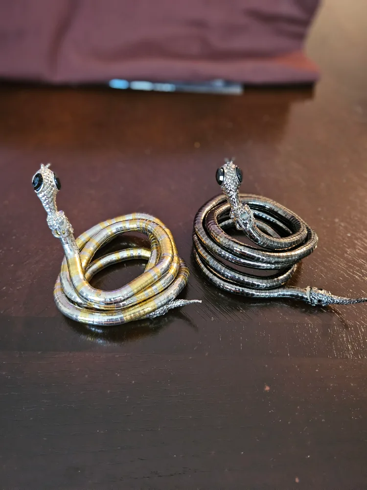 Snake Accent Bracelet/ Necklace or arm image indicator(5)