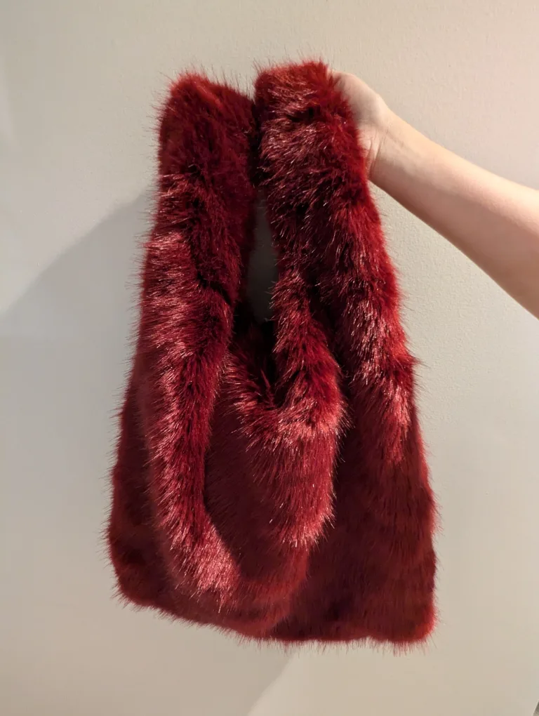 LIKE NEW Charles & Keith cherry red furry tote bag image indicator(4)