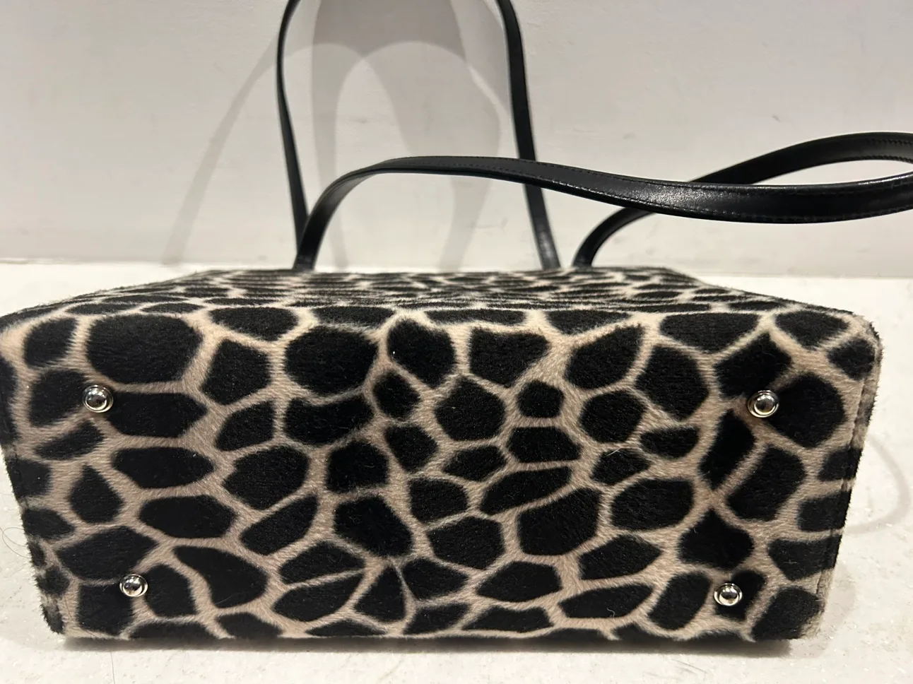 New Kate Spade Giraffe Print Bag image indicator(5)