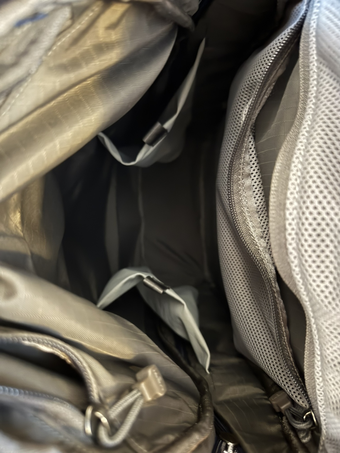 Yeti 27L crossroads backpack - photo 5