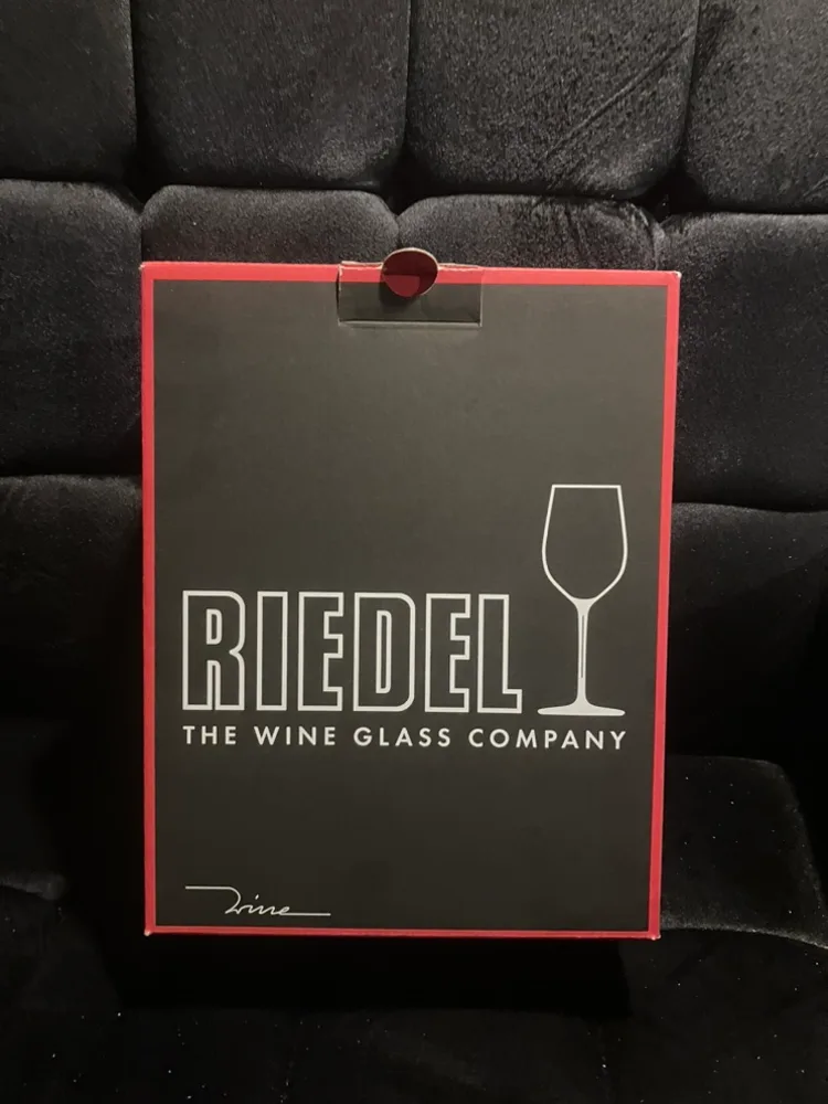 2 Riedel wine glasses. thumbnail
