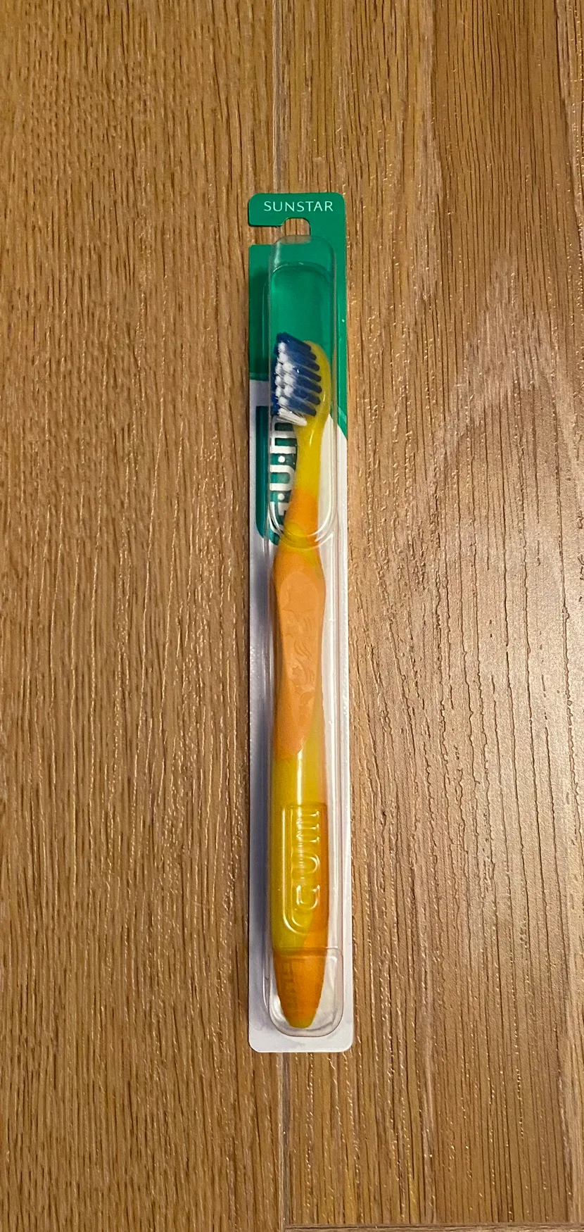 Sensodyne and GUM Toothbrushes image indicator(2)