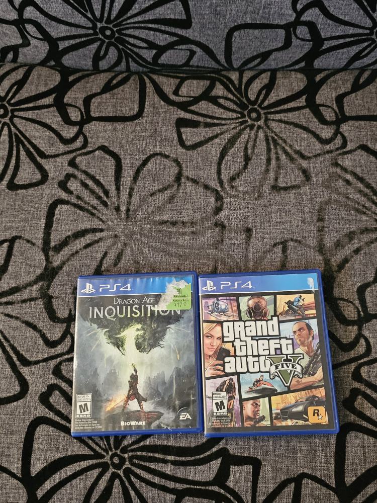 Dragon Age: Inquisition and Grand Theft Auto V for PS4 - photo 2