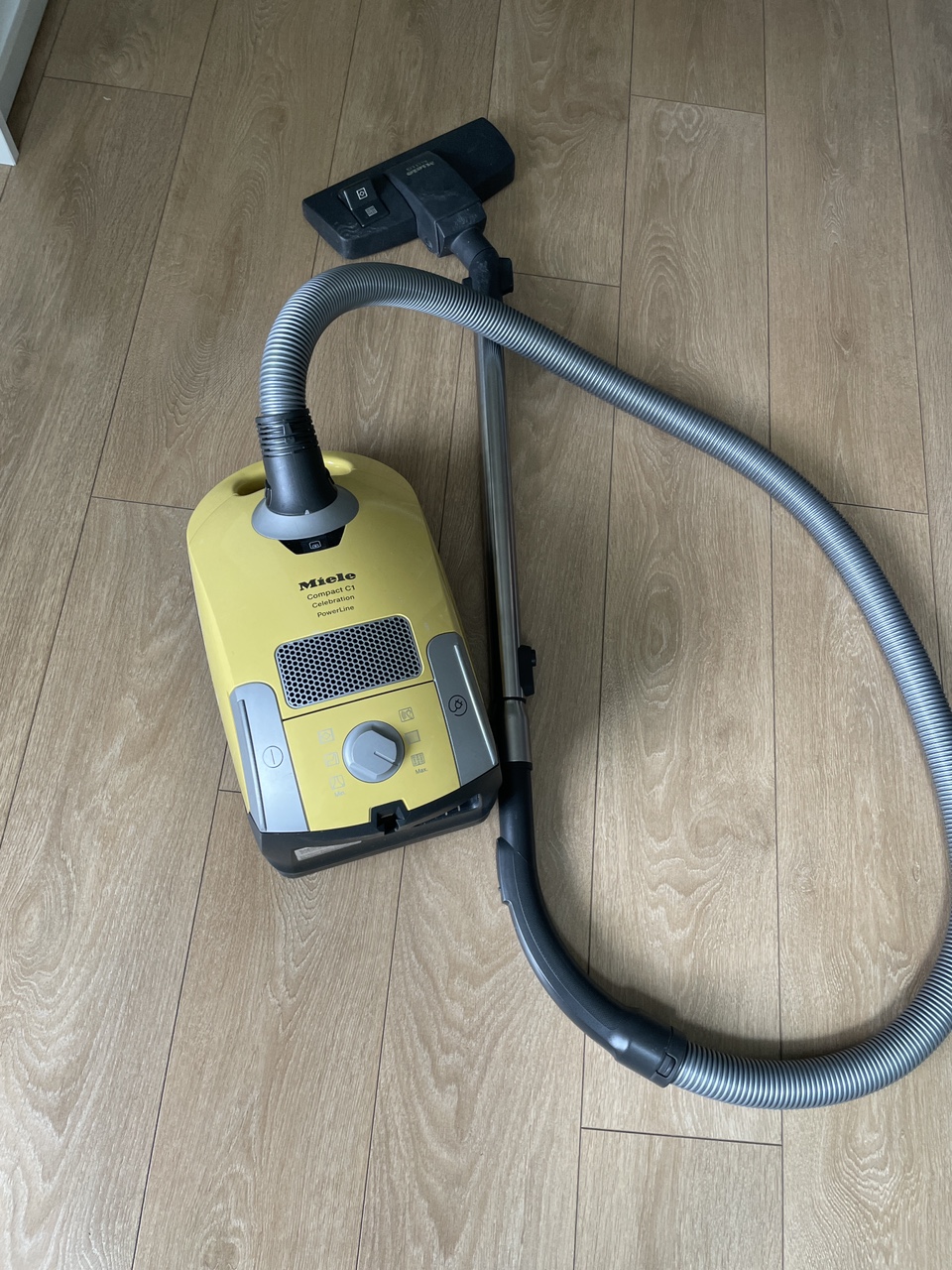 Miele Compact C1 Vacuum+ Dust Bags - photo 2
