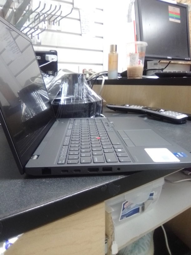 Lenovo ThinkPad Laptop - photo 3