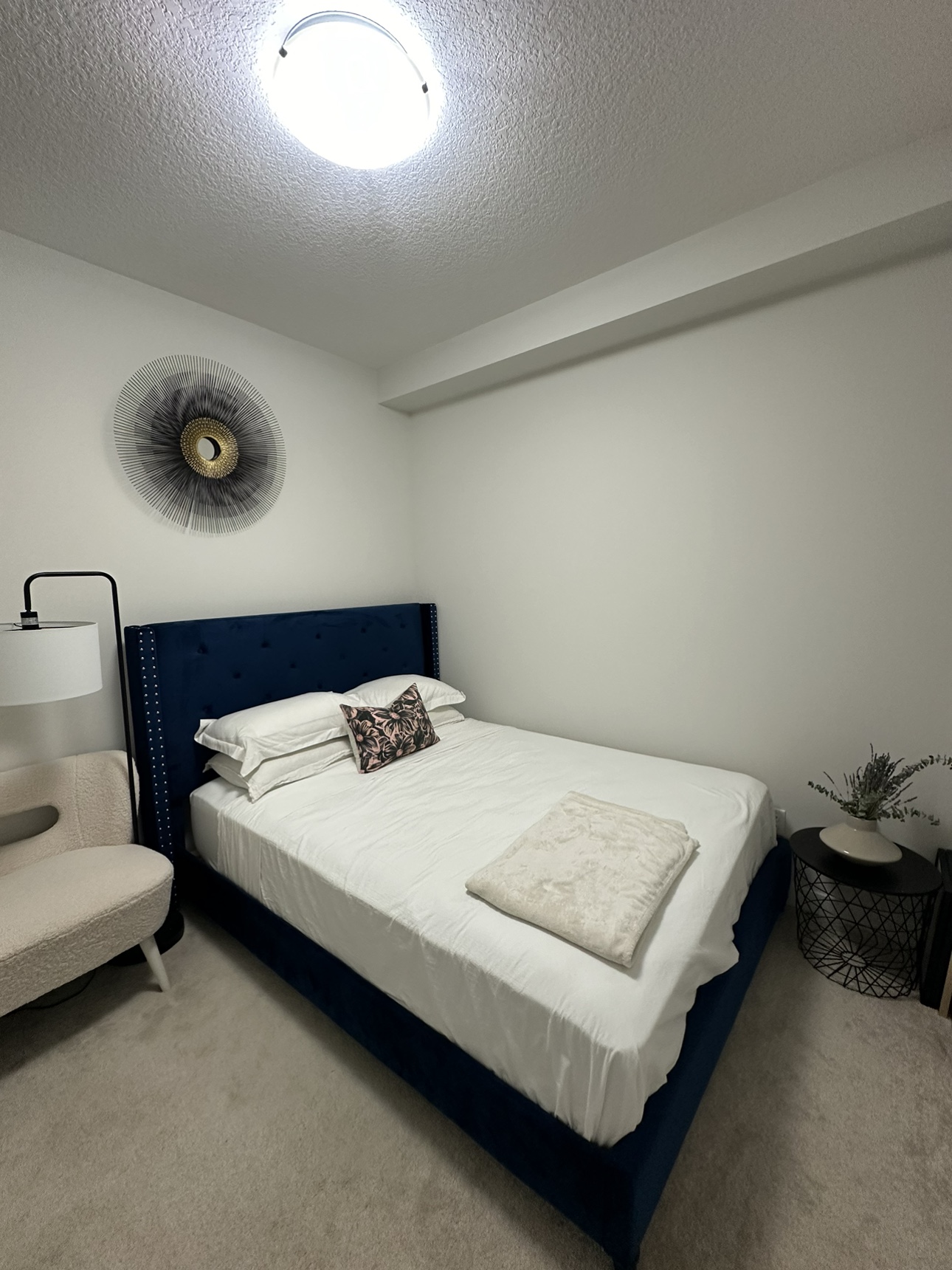 Queen size Bed frame for sale - photo 5