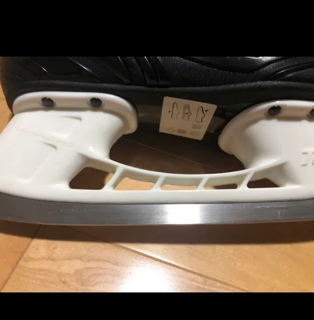 🧡Like New-Bauer Vapor Hockey Skates image indicator(3)