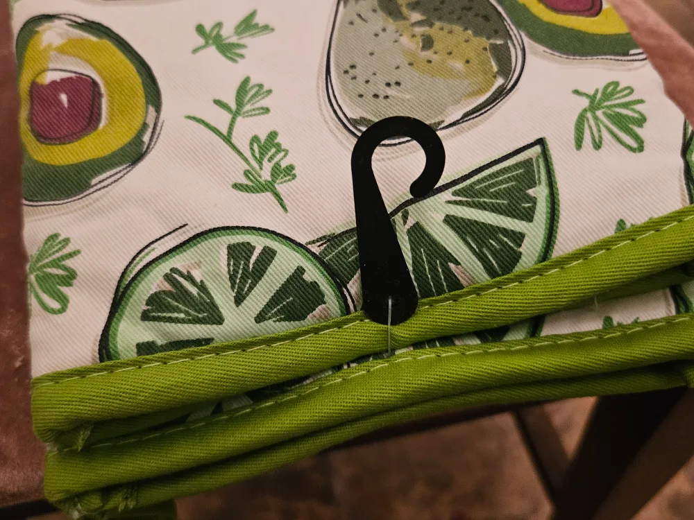 Avocado Oven Mitt thumbnail
