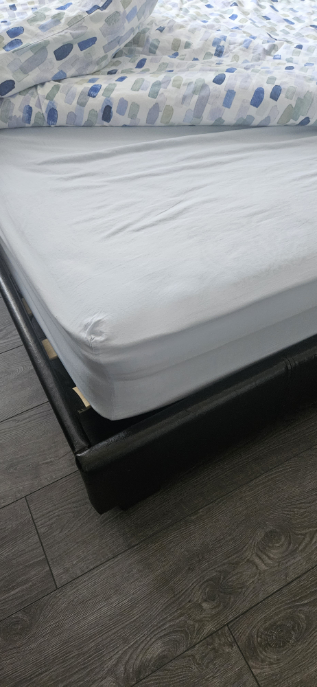 Mattress queen size