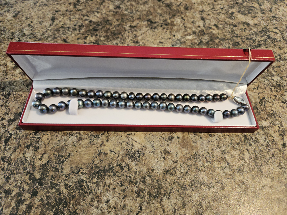Black Pearl Necklace - photo 2