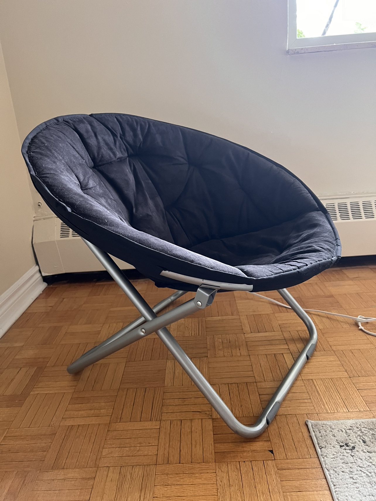 Black Folding Moon Chair - photo 3