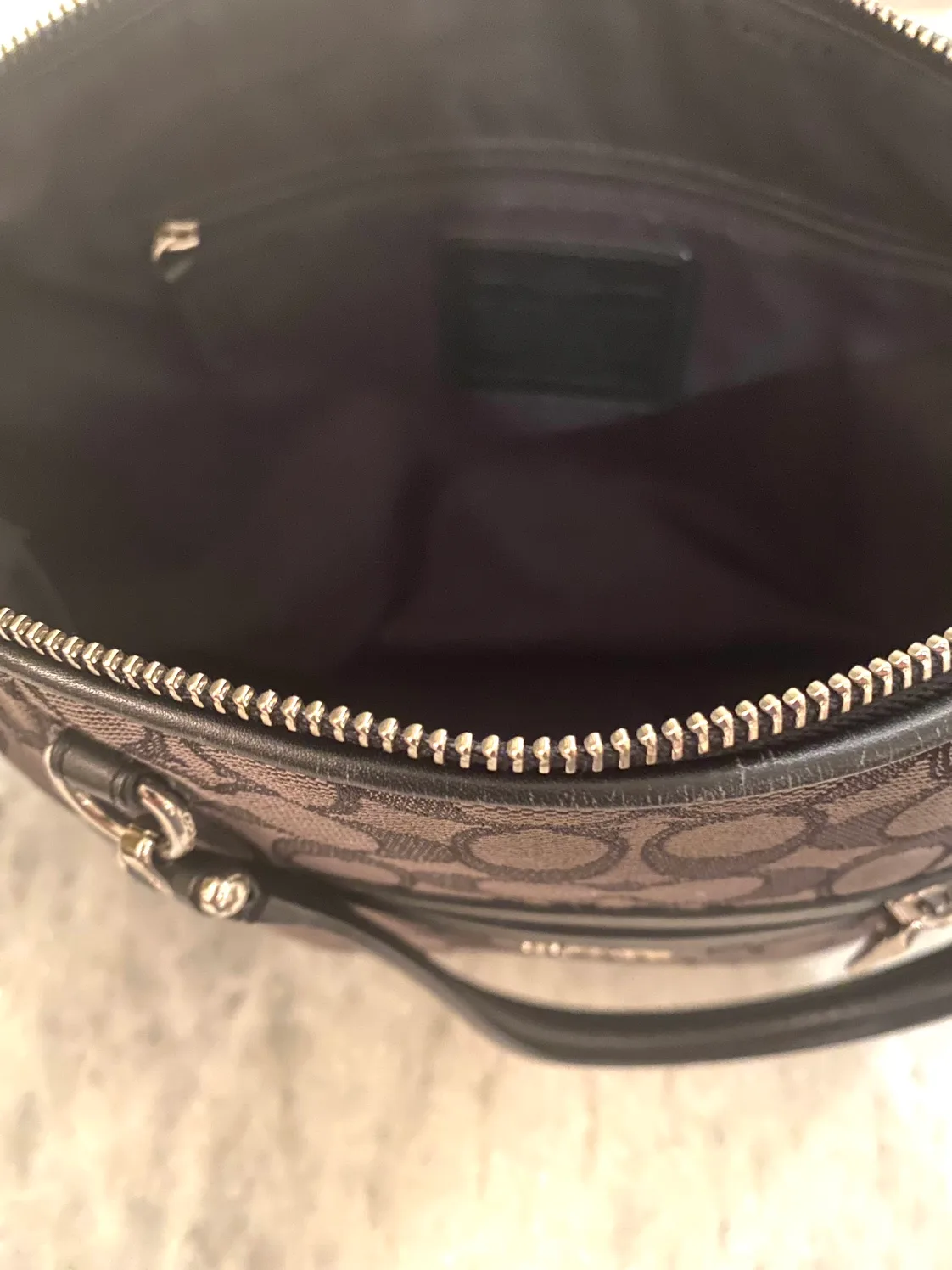 Coach Bag image indicator(4)