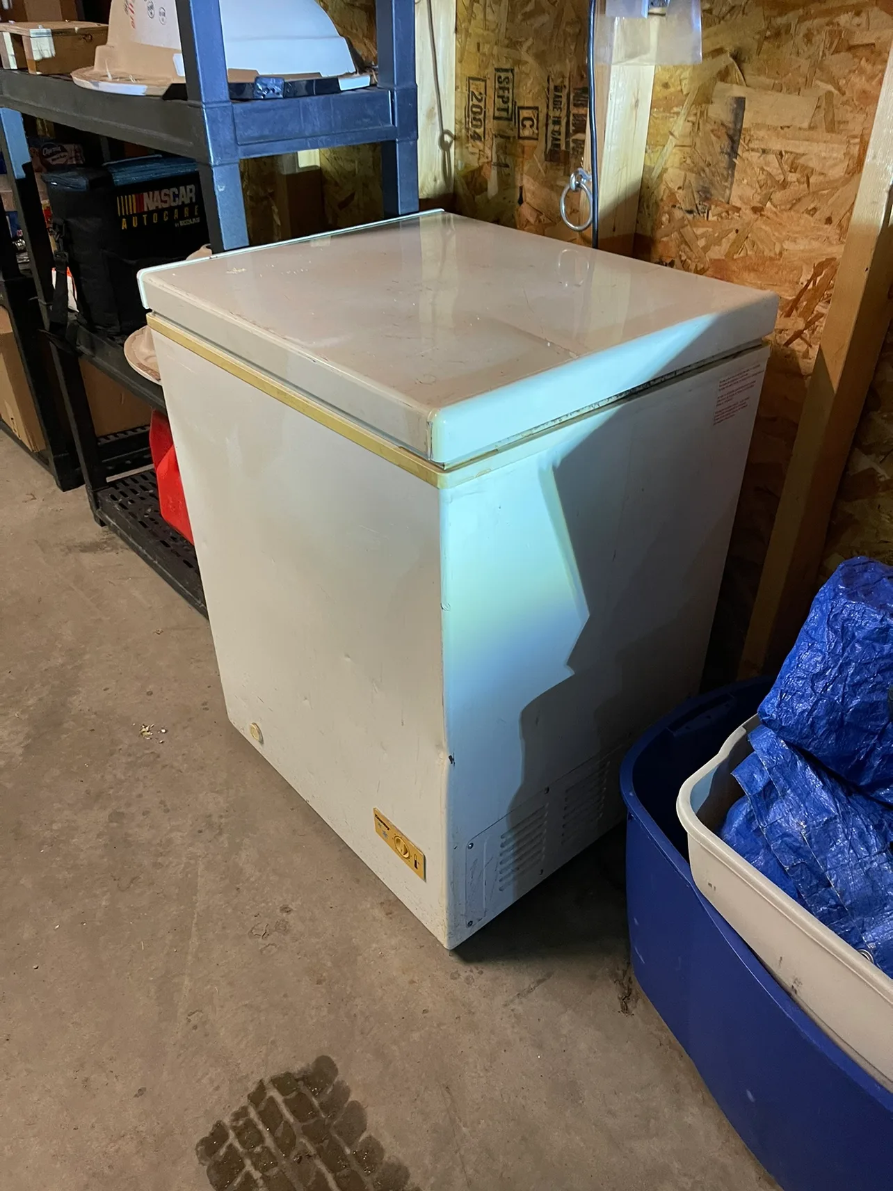 Chest Freezer thumbnail
