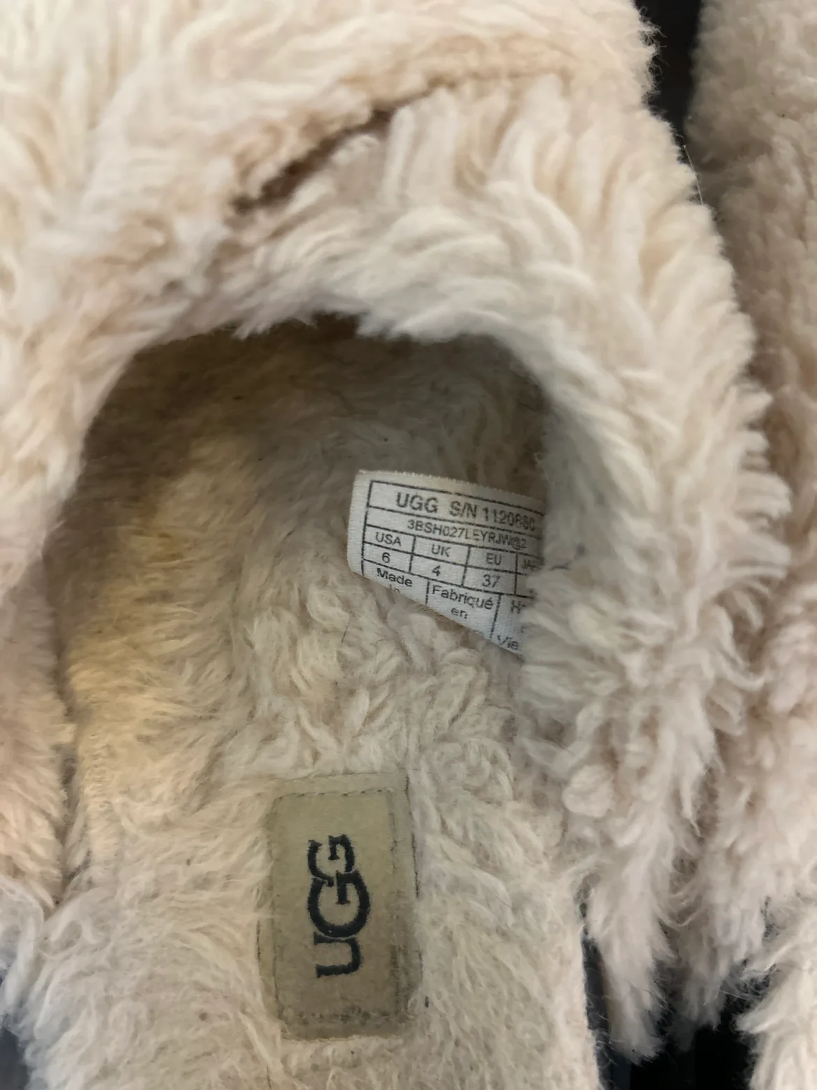 UGG Women's beige fur slip ons. image indicator(3)