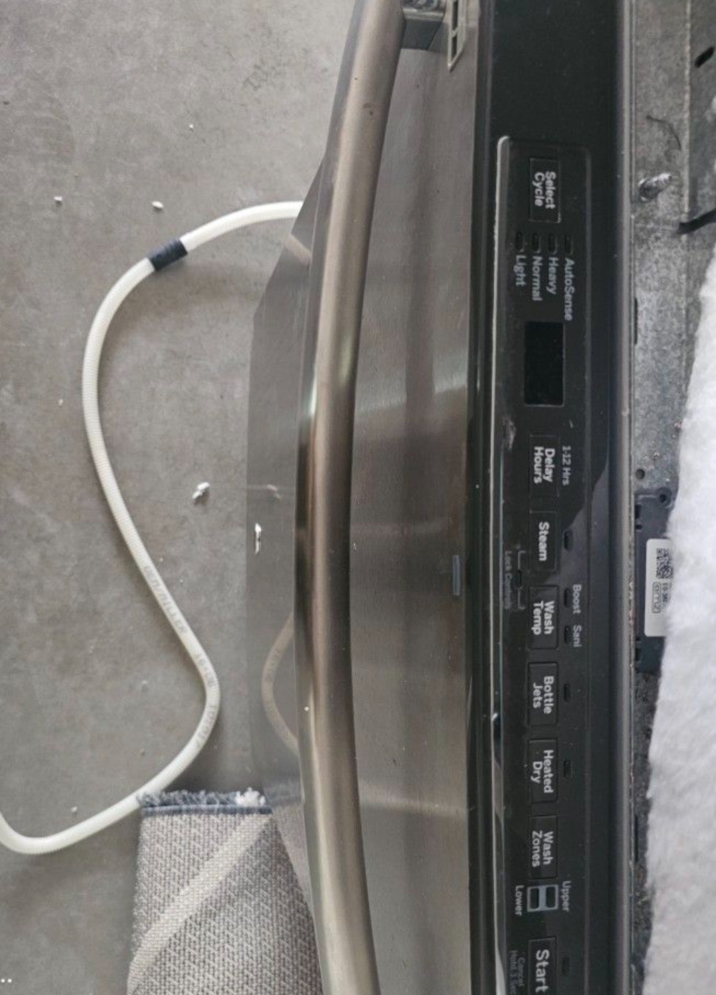 GE stainless steel Dishwasher - photo 3