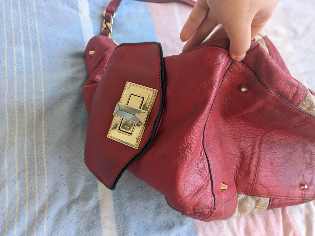 Red and Beige Quilted Juicy Couture Bag image indicator(5)