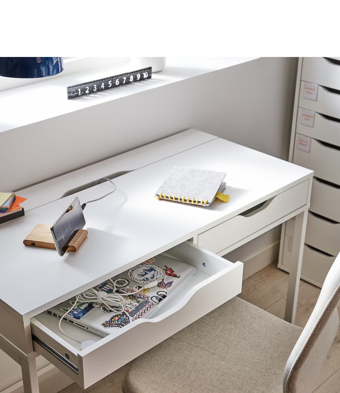 White Desk with Drawers - photo 3