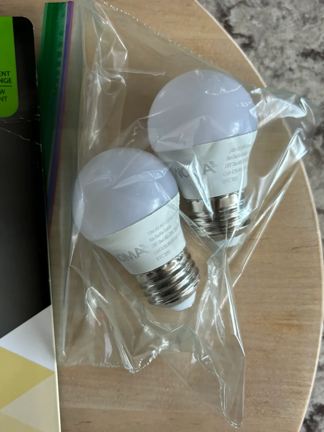 Pack of 25W refrigerator replacement lightbulbs image indicator(2)