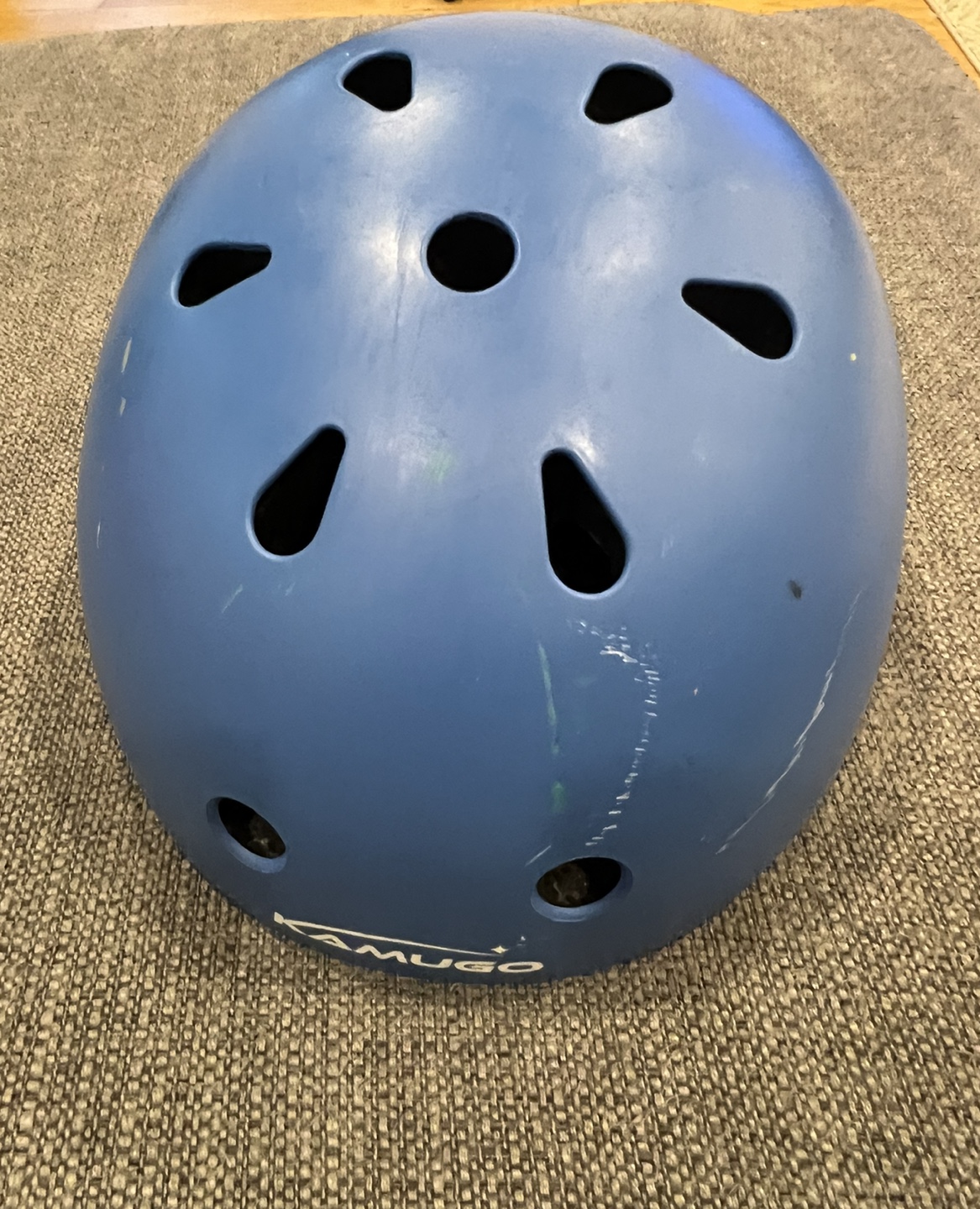 Kamugo Blue Helmet