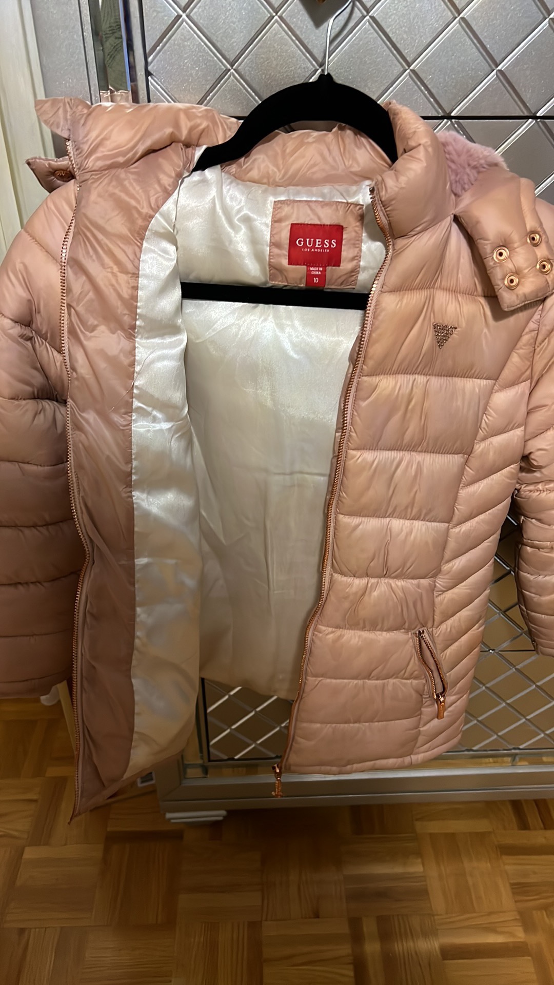 Guess Rose gold Puffer Jacket Size 10 🧡 - photo 3