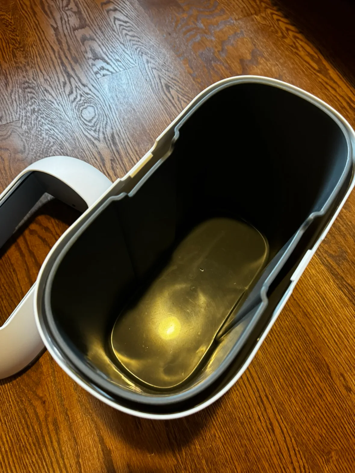 2 x ELPHECO Motion Sensor Bathroom Trash Can image indicator(5)