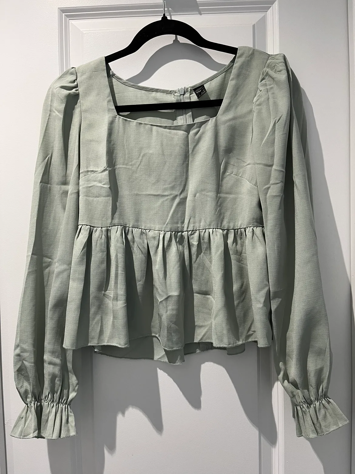 Women's Tops/Blouses (Small) - Price Negotiable image indicator(4)