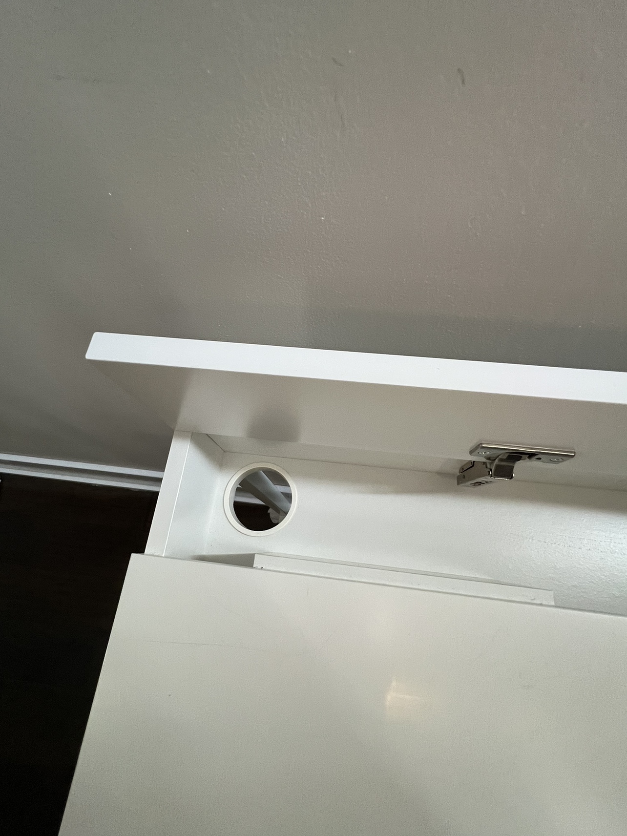 White Desk with 2 Drawers (IKEA) - photo 3