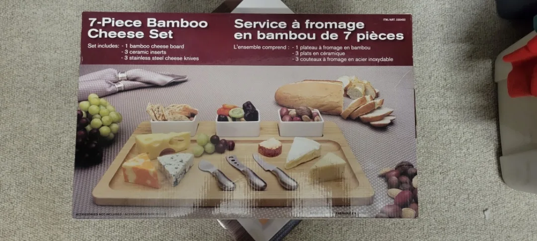 7-Piece Bamboo Cheese Set thumbnail