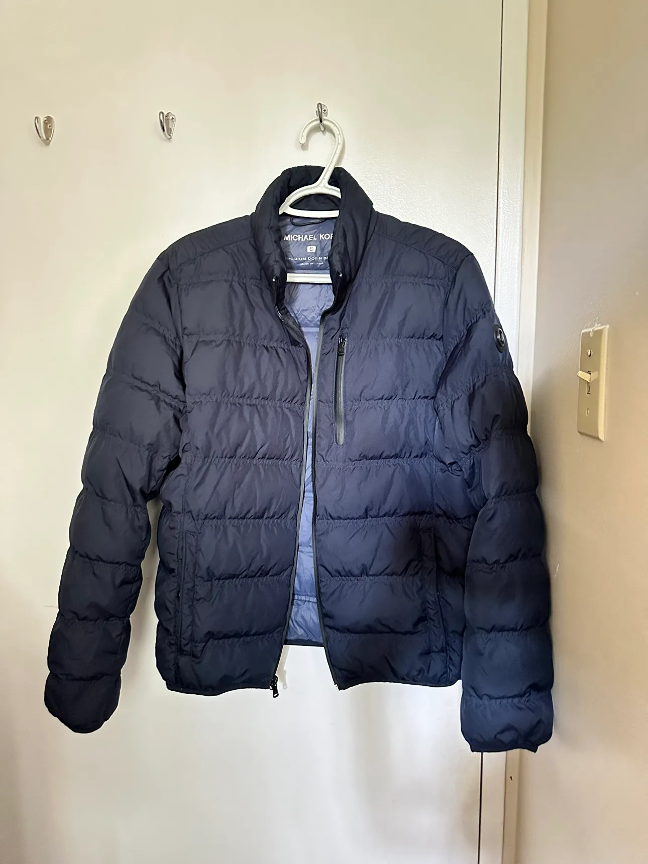 Michael Kors Down Jacket Size Small thumbnail