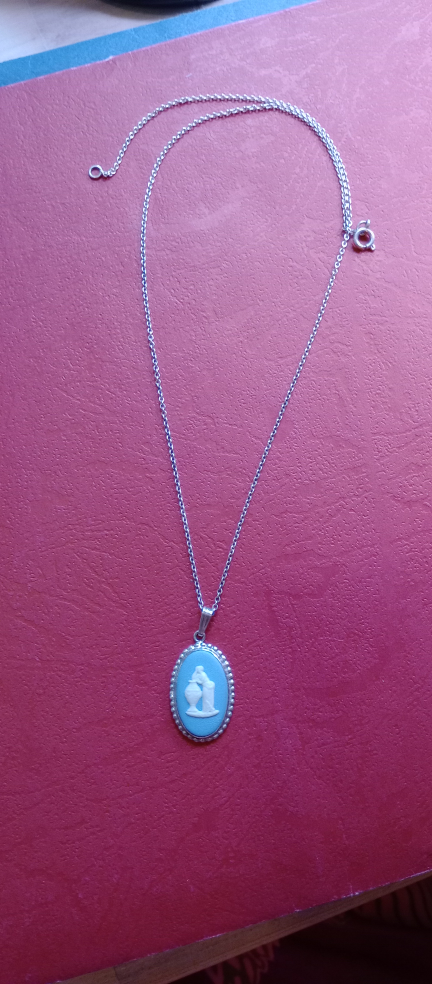 Wedgwood Blue Jasperware Pendant Necklace - photo 4