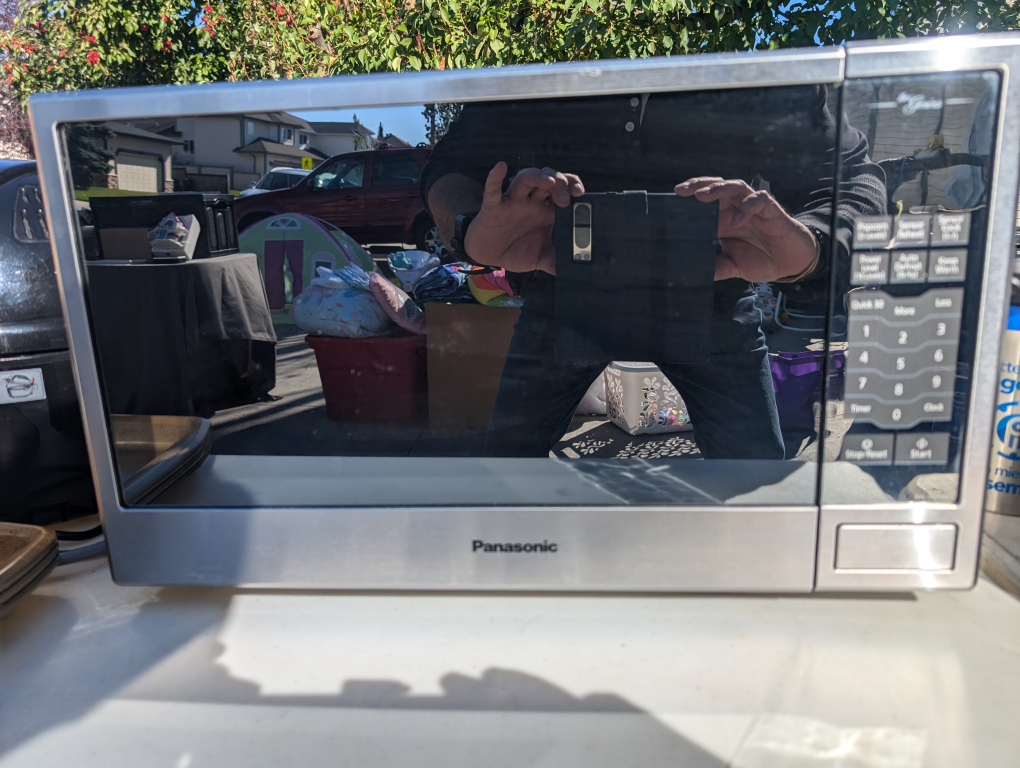 Panasonic - the Genius microwave