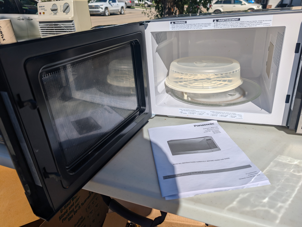 Panasonic - the Genius microwave - photo 2