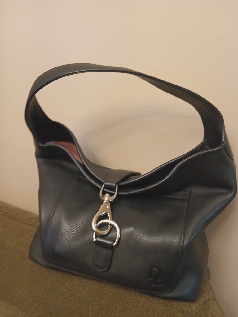 Dooney & Bourke Leather Shoulder Bag - photo 2