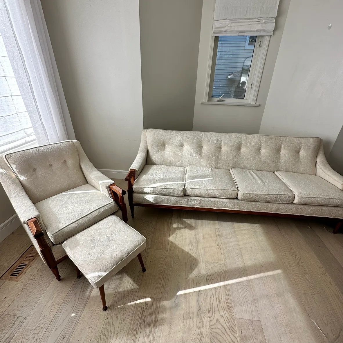 Set of Ivory White 4-seat sofa and armchair with ottoman image indicator(5)